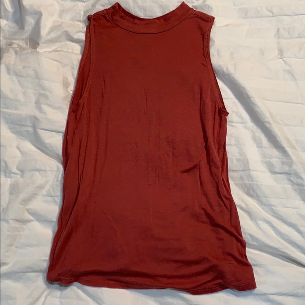 PINK FLOWY TANK TOP